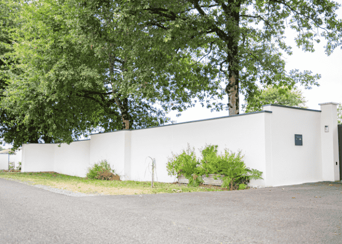 réalisation d 'une clôture en maçonnerie à Tyrosse